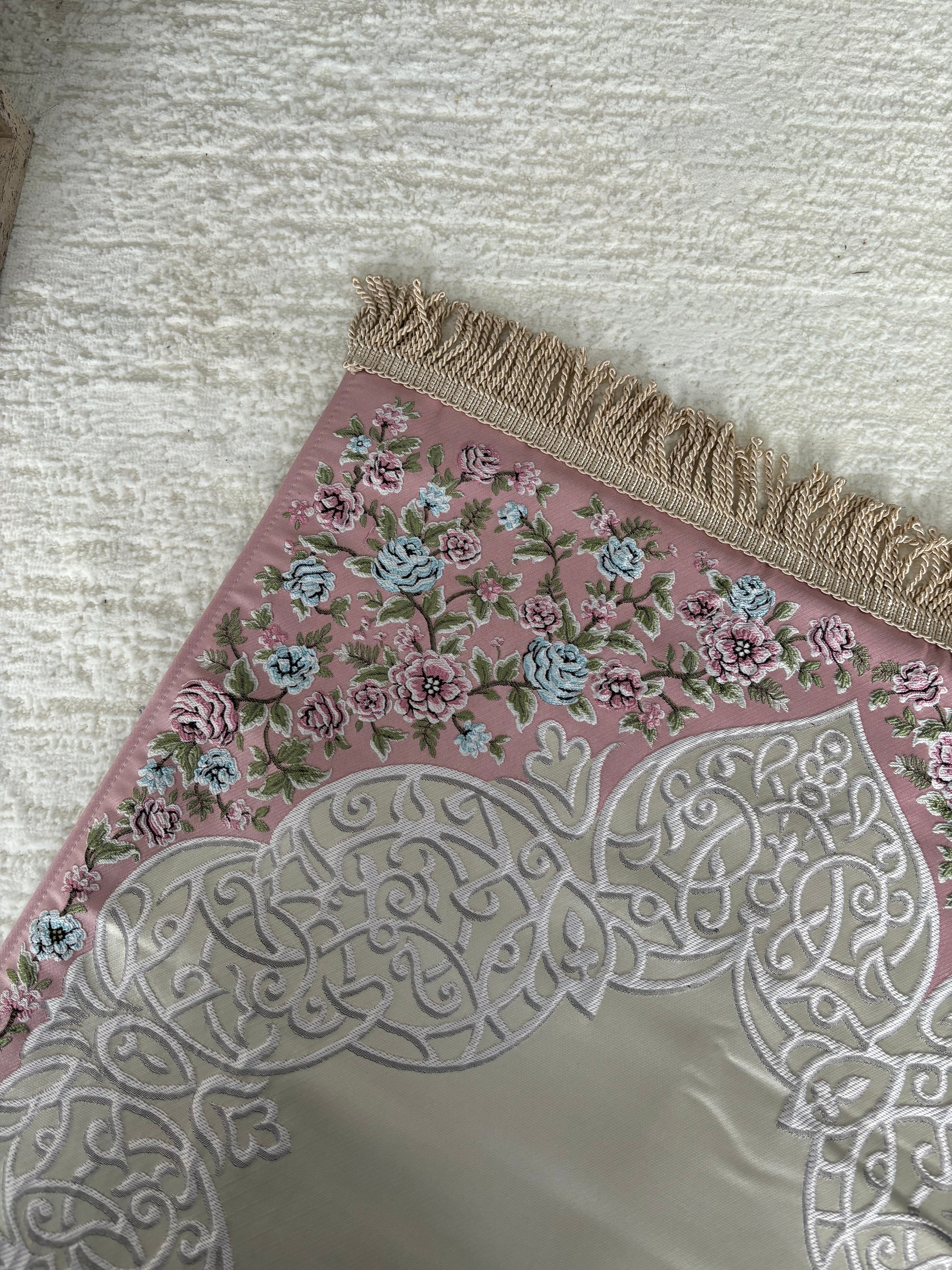 Garden tapis rose