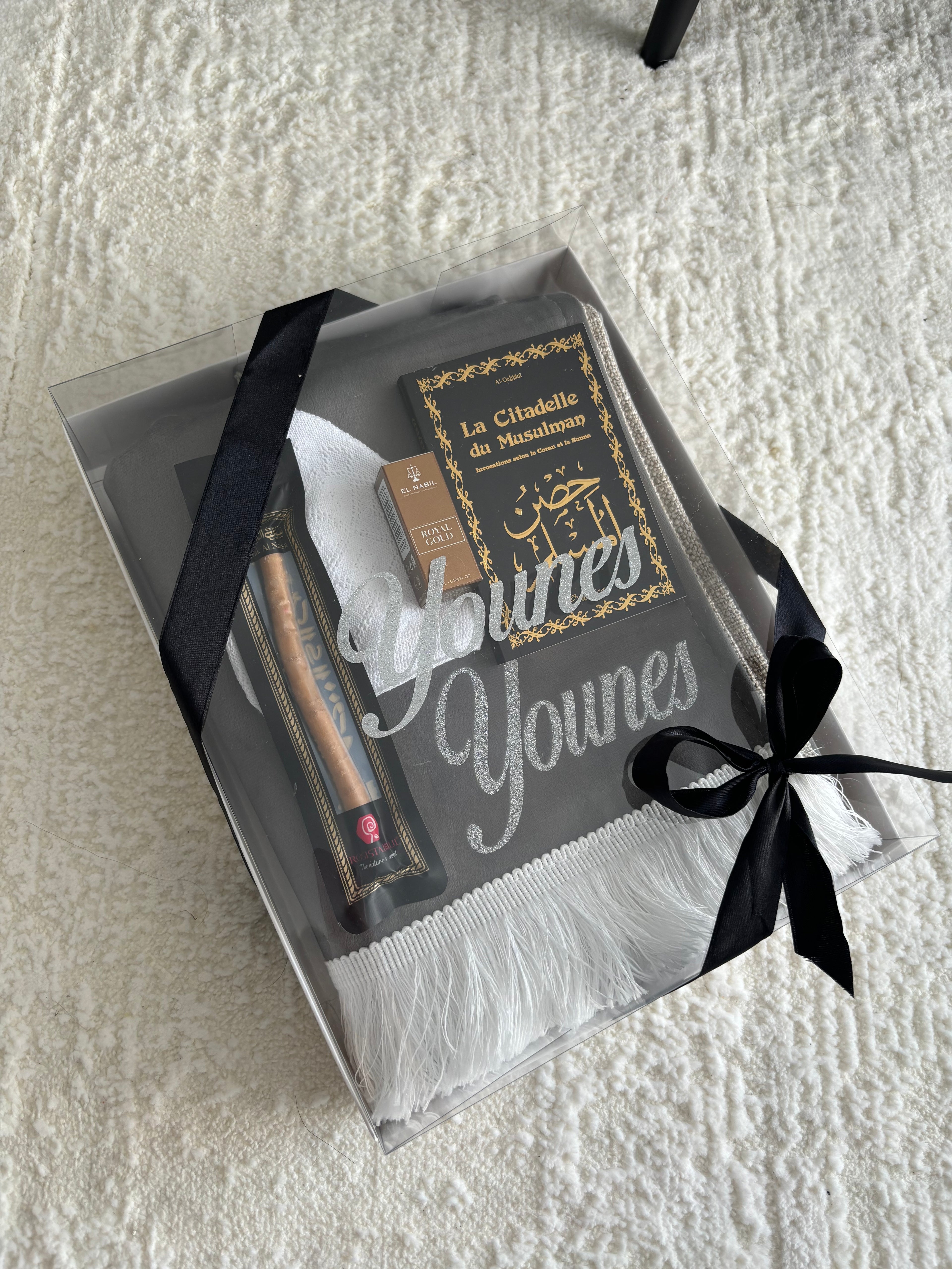 Box tapis gris